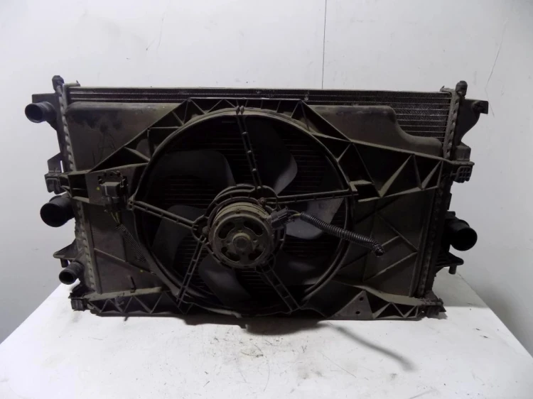 CHŁODNICE KOMPLET RENAULT LAGUNA II LIFT (2005-2007)