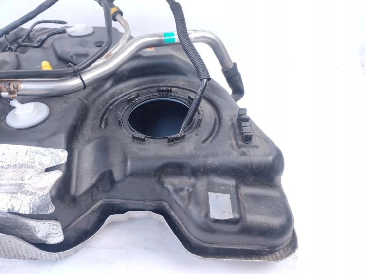 ZBIORNIK PALIWA BAK AUDI A4 B9 (2015-2019) 1.4 TFSI 150KM