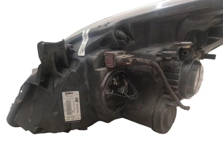 LAMPA PRAWY PRZÓD OPEL VECTRA C LIFT (2005-2008) 1.9 CDTI 120KM 93192378