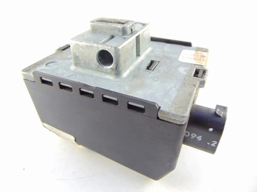 RYGIEL BLOKADA KOLUMNY RENAULT LAGUNA II (2001-2005) 8200020613
