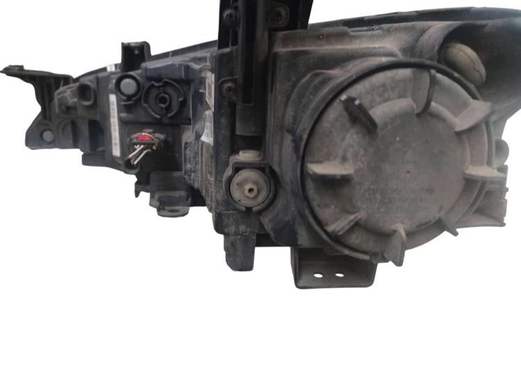 LAMPA PRAWY PRZÓD CHRYSLER 200C (2014-2016) 3.6 V6 295KM 68110248AE