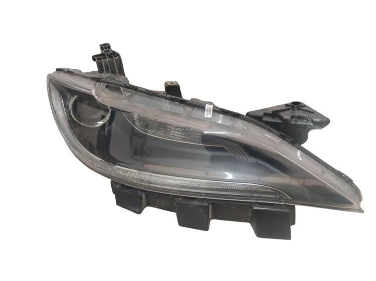 LAMPA PRAWY PRZÓD CHRYSLER 200C (2014-2016) 3.6 V6 295KM 68110248AE
