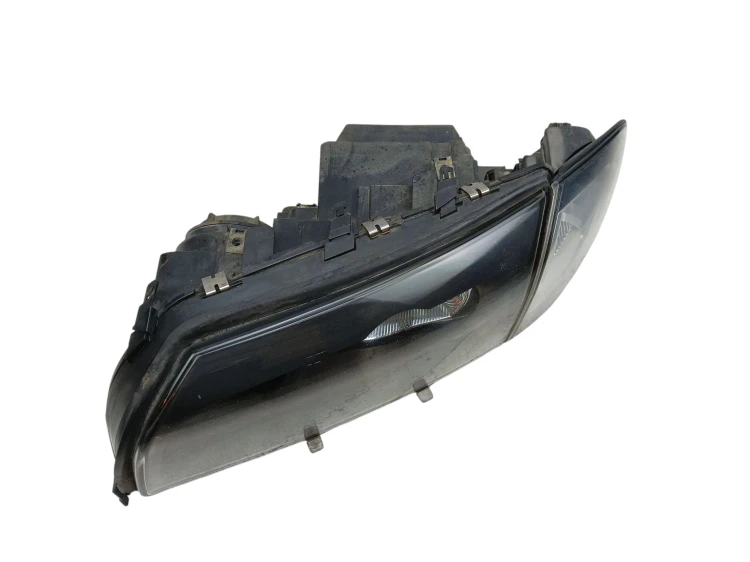 LAMPA LEWY PRZÓD VOLVO S80 I LIFT (2004-2006) 2.4 D5 163KM 30698225