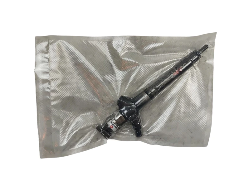 WTRYSKIWACZ TOYOTA COROLLA VERSO II LIFT (2007-2009) 2.2 D4D 136KM 23670-0R