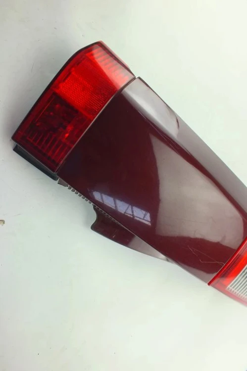 LAMPA LEWY TYŁ OPEL MERIVA (2002-2010) 1.4 16V
