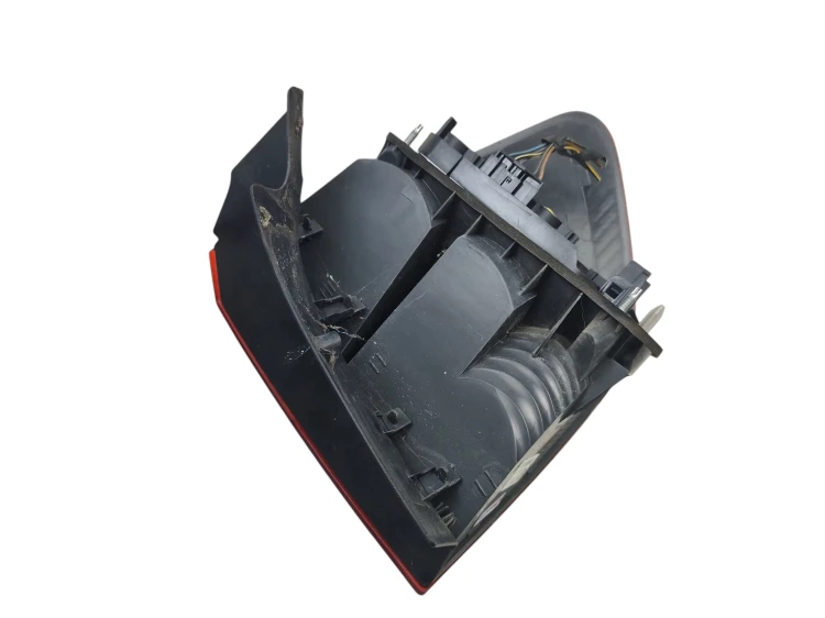 LAMPA LEWY TYŁ BMW X1 E84 (2009-2012) 2.0 D 177KM 2992477
