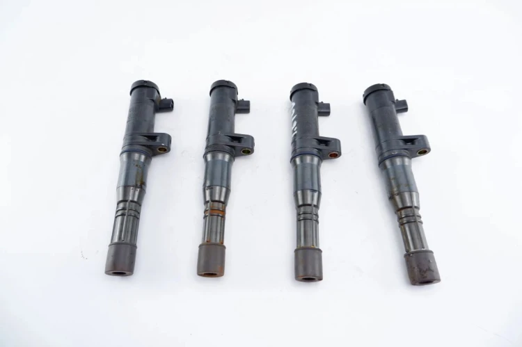 CEWKA ZAPŁONOWA RENAULT LAGUNA II (2001-2005) 1.8 16V 7700875000