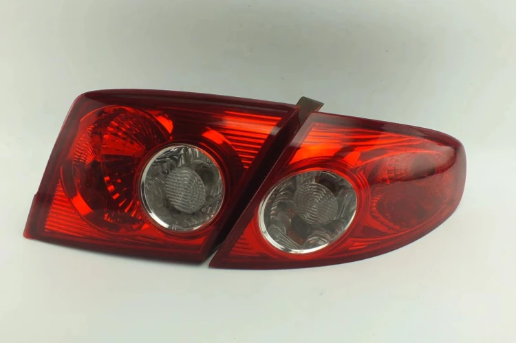 LAMPA PRAWY TYŁ CHEVROLET LACETTI 1.4 16V