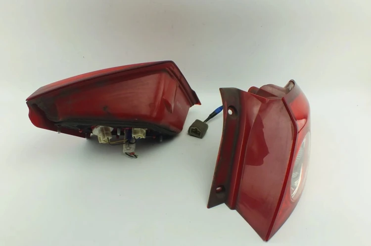 LAMPA PRAWY TYŁ CHEVROLET LACETTI 1.4 16V