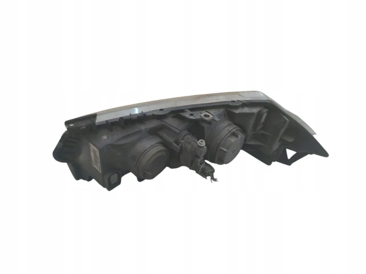LAMPA PRAWY PRZÓD RENAULT MEGANE II (2002-2005) 1.9 DCI 115KM 8200522936