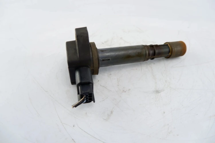 CEWKA ZAPŁONOWA KOMPLET HONDA CIVIC VII (2001-2006) 1.4 16V 099700-061