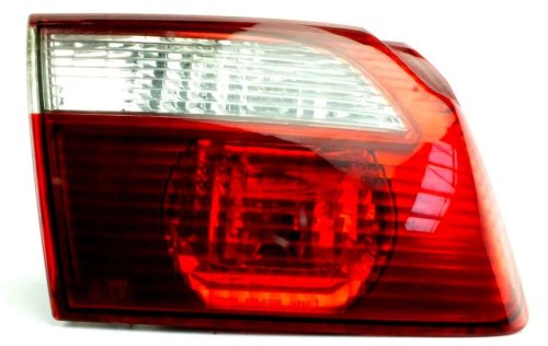 LAMPA LEWY TYŁ W KLAPE MAZDA 626 V (2000-2002) 2.0 D