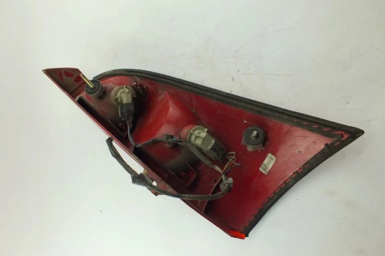 LAMPA PRAWY TYŁ FORD FOCUS MK1 LIFT (2001 -2004) 1.8 TDCI 100HP