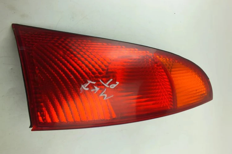 LAMPA PRAWY TYŁ FORD FOCUS MK1 LIFT (2001 -2004) 1.8 TDCI 100HP