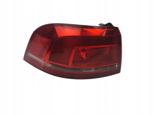 LAMPA LEWY TYŁ VOLKSWAGEN PASSAT B7 (2010-2014) 1.6 TDI 105KM 3AF945095E