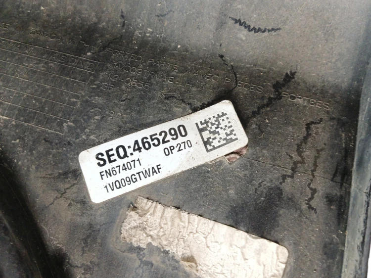 LISTWA PROGOWA LEWA CHRYSLER 200C (2014-2016) 3.6 V6 295KM
