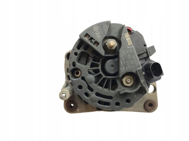 ALTERNATOR VOLKSWAGEN NEW BEETLE (1998-2005) 2.0 8V 115KM 028903028D