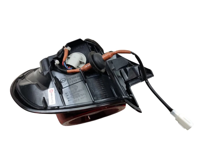 LAMPA PRAWY TYŁ MAZDA MX-30 (2020-) 35.5 kWh 145KM W5959K2442