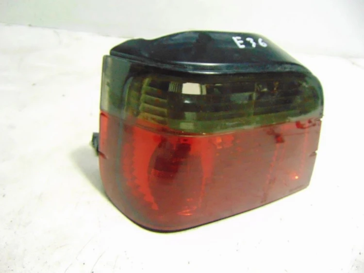 LAMPA LEWY TYŁ BMW E36 1.6 M43B16