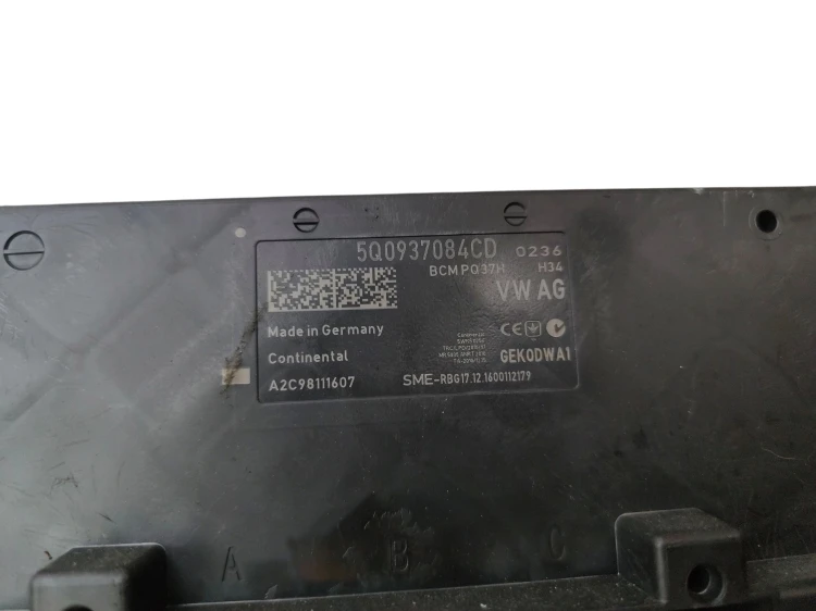 MODUŁ KOMFORTU BCM SKODA SUPERB III (2015-2019) 2.0 TDI 150KM 5Q0937084CD