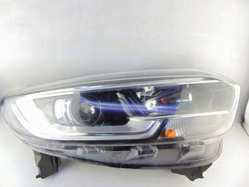LAMPA PRAWY PRZÓD RENAULT KADJAR (2015-2018) 1.5 DCI 110KM 260107703R
