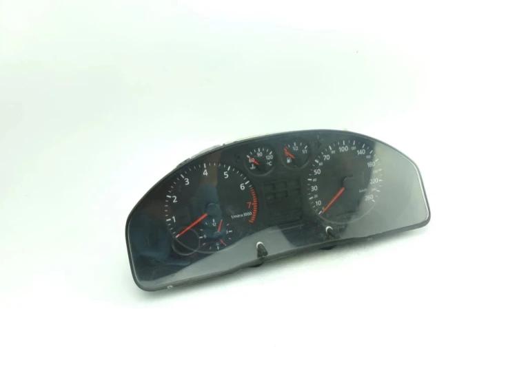 LICZNIK AUDI A4 B5 (1994 – 2001) 1,6 8v 8D0919861C