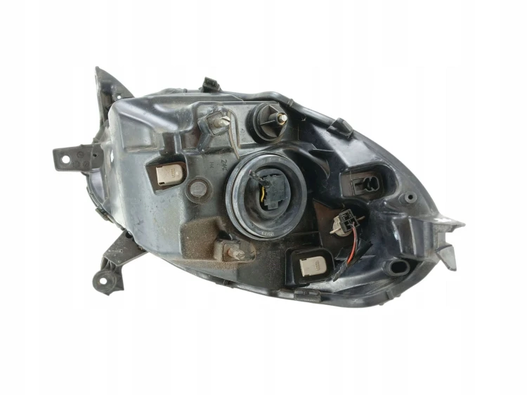 LAMPA PRAWY PRZÓD NISSAN MICRA K12 (2003-2007) 1.4 16V 88KM