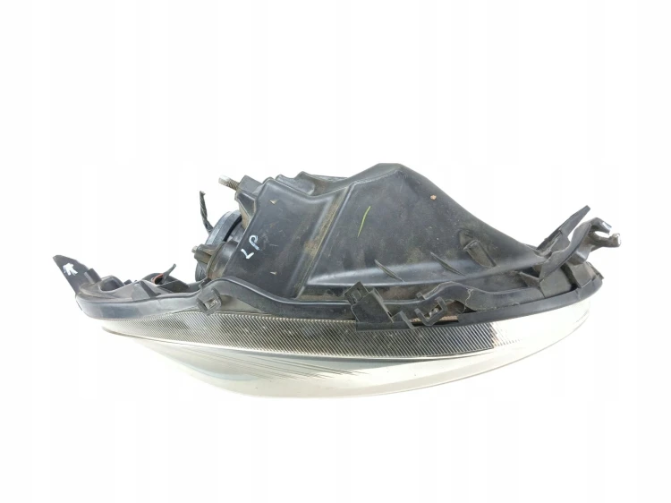 LAMPA PRAWY PRZÓD NISSAN MICRA K12 (2003-2007) 1.4 16V 88KM