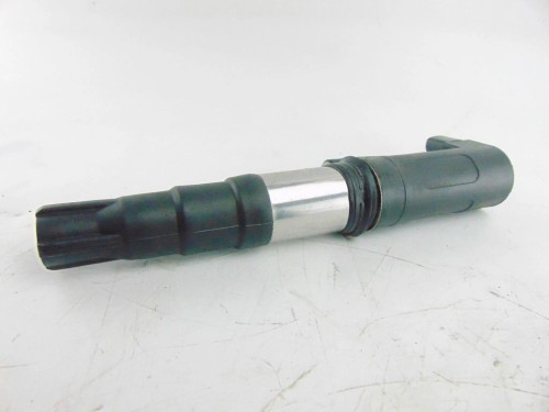 CEWKA ZAPŁONOWA RENAULT MEGANE III (2008-2013) 8200765882