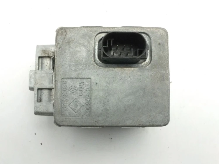 RYGIEL BLOKADA KOLUMNY RENAULT SCENIC II LIFT (2006-2009) 8200604934