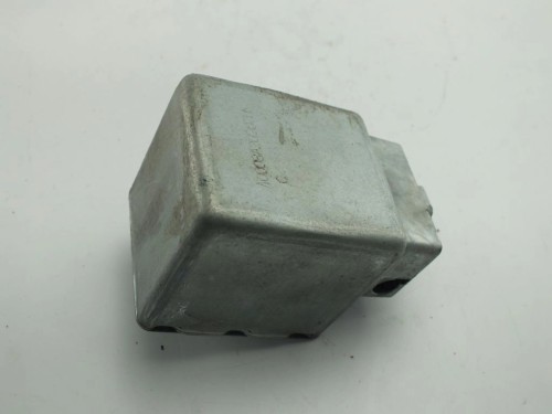 RYGIEL BLOKADA KOLUMNY RENAULT SCENIC II LIFT (2006-2009) 8200604934