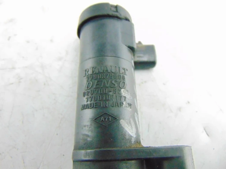 CEWKA ZAPŁONOWA RENAULT LAGUNA II (2001-2005) 1.6 16V 7700875000