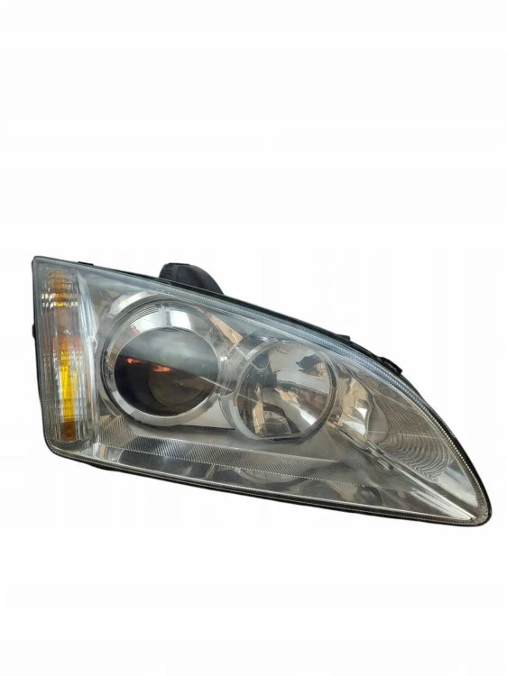 LAMPA PRAWY PRZÓD FORD FOCUS MK2 (2004-2007) 1.6 TDCI 90KM
