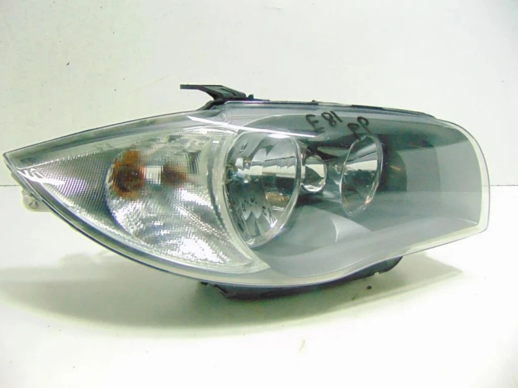 LAMPA PRAWY PRZÓD BMW E81 LIFT(2007-2011) 116i N43B20 122KM