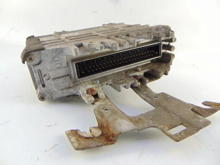 KOMPUTER STEROWNIK SILNIKA VOLKSWAGEN POLO III 6N 1.4 8V 030906026AJ
