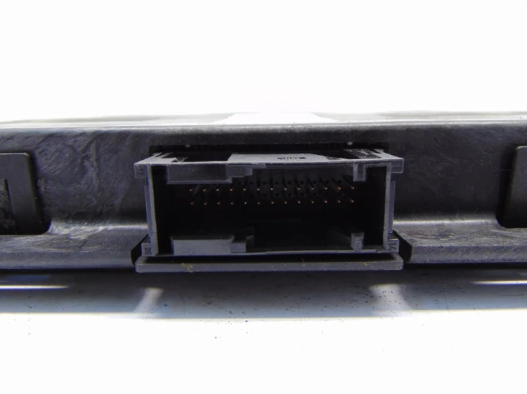 MODUŁ STEROWNIK ŚWIATEŁ BMW E81 LIFT(2007-2011) 6827065