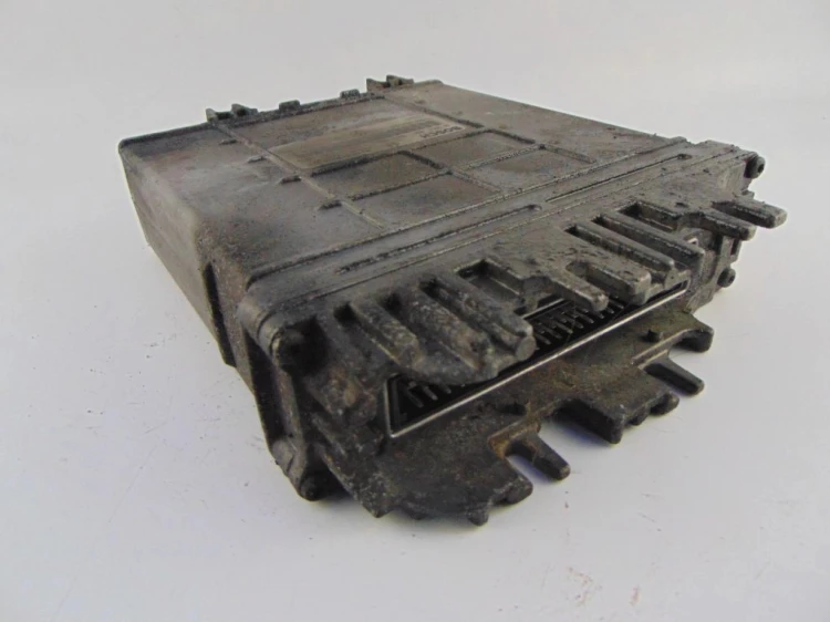 KOMPUTER STEROWNIK SILNIKA RENAULT SCENIC I LIFT (1999-2003) 7700105953