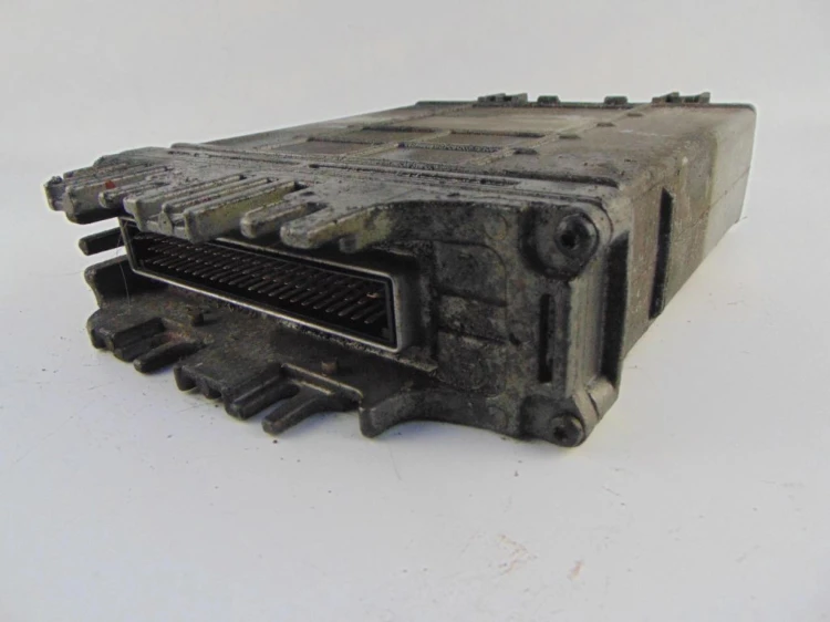 KOMPUTER STEROWNIK SILNIKA RENAULT SCENIC I LIFT (1999-2003) 7700105953