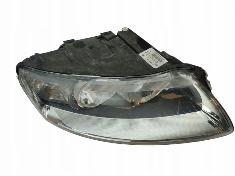 LAMPA PRAWY PRZÓD AUDI A6 C6 (2004-2008) 2.0 TDI 140KM 1EE008880-06