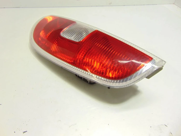LAMPA PRAWY TYŁ SKODA ROOMSTER 1.4 TDI