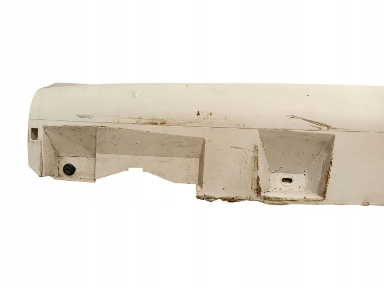 LISTWA PROGOWA LEWA FORD FOCUS MK3 (2010-2014) KOMBI KOD LAKIERU 5B