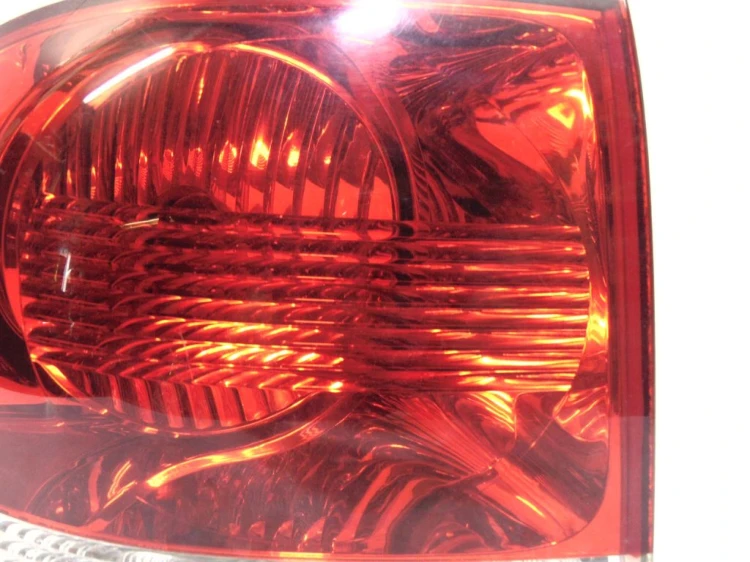 LAMPA LEWY TYŁ VOLKSWAGEN TOUAREG
