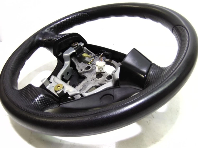 KIEROWNICA PLASTIK MAZDA 3 I LIFT (2006-2009)
