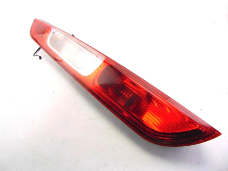 LAMPA PRAWY TYŁ OPEL MERIVA (2002-2010)