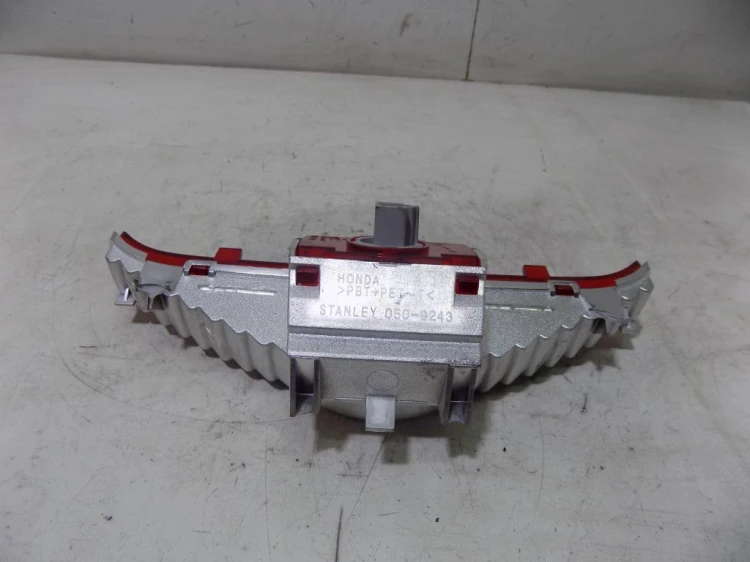 ŚWIATŁO STOP HONDA ACCORD VII(2002-2008)