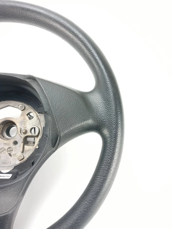 KIEROWNICA BMW E90 (2004-2008) 2.0 129KM 677141101