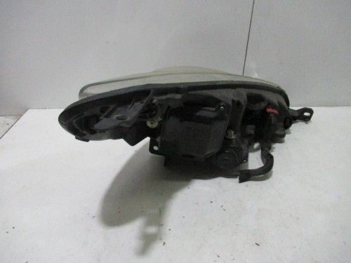 LAMPA LEWY PRZÓD PEUGEOT 407 (2004-2008)