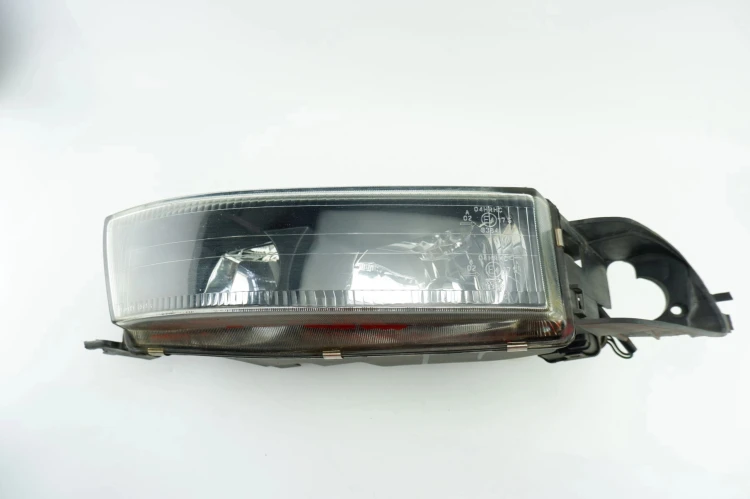 LAMPA LEWY PRZÓD MITSUBISHI GALANT VIII 8