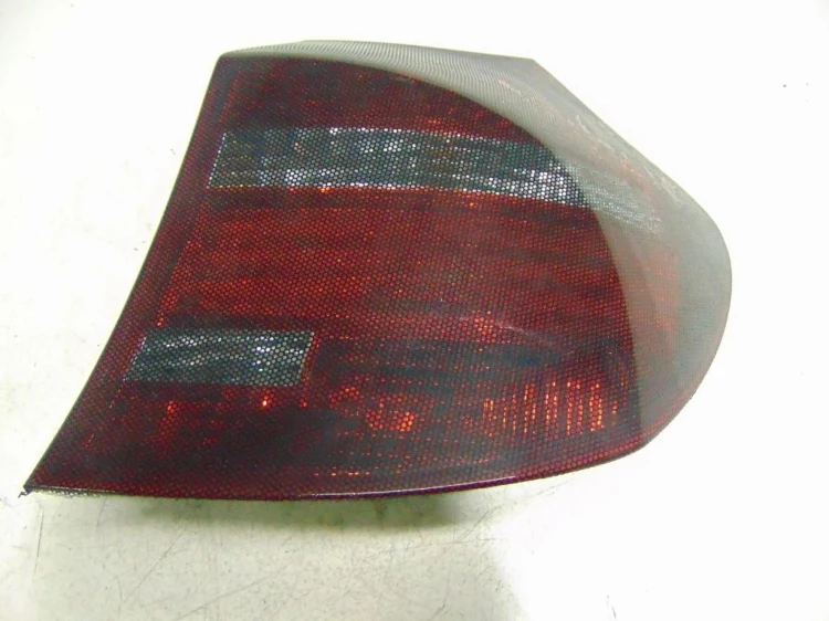 LAMPA PRAWY TYŁ BMW E87 2.0 D