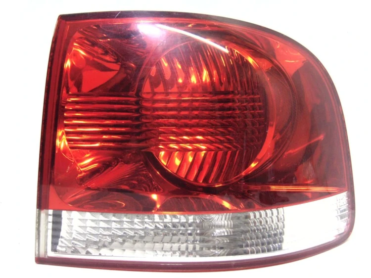 LAMPA PRAWY TYŁ VOLKSWAGEN TOUAREG